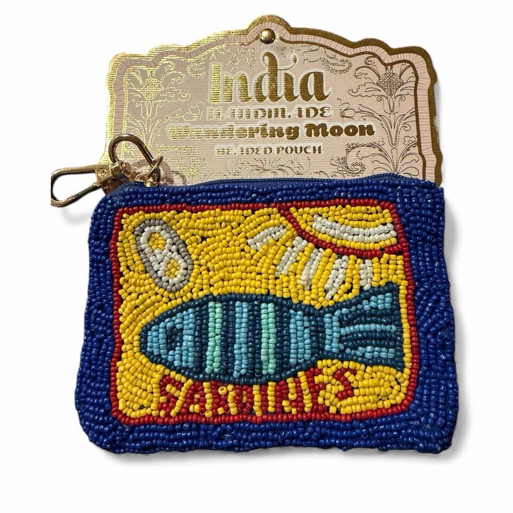 Wandering Moon Beaded Sardines Design Coin Pouch
